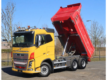 Самосвал VOLVO FH16 650