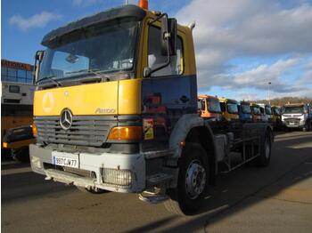 Крюковой мультилифт MERCEDES-BENZ Atego 1823