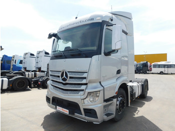 Тягач MERCEDES-BENZ Actros 1843