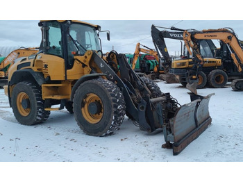 Колёсный погрузчик VOLVO L45