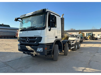 Грузовик-шасси MERCEDES-BENZ Actros 3241