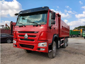 Самосвал SINOTRUK HOWO