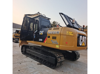 Гусеничный экскаватор CATERPILLAR 320D2