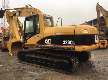 Гусеничный экскаватор CATERPILLAR 320CL