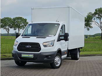 Фургон с закрытым кузовом FORD Transit