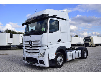 Тягач MERCEDES-BENZ Actros 1845