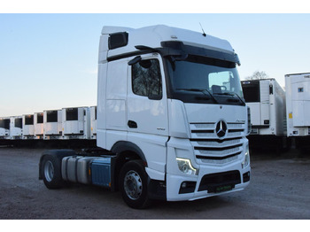 Тягач Mercedes-Benz Actros 5 1845 BigSpace: фото 3