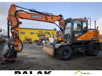 Колёсный экскаватор DOOSAN DX160W-5