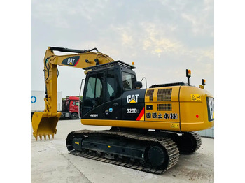 Гусеничный экскаватор CATERPILLAR 320D2