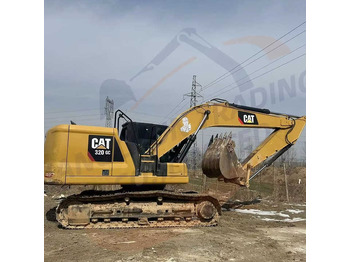 Гусеничный экскаватор CATERPILLAR 320GC