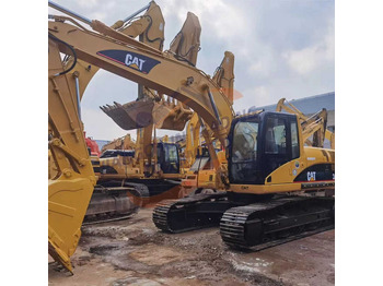 Гусеничный экскаватор CATERPILLAR 320GC