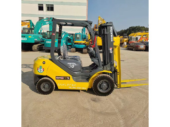 Дизельный погрузчик KOMATSU FD30: фото 4