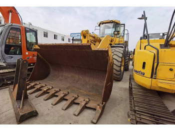 Колёсный погрузчик KOMATSU WA600-3