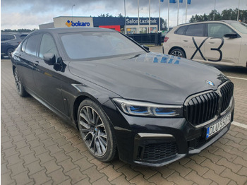 Легковой автомобиль BMW