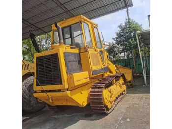 Гусеничный погрузчик CATERPILLAR 963D