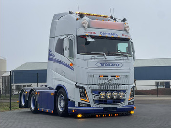 Тягач VOLVO FH 750