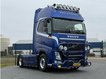 Тягач VOLVO FH