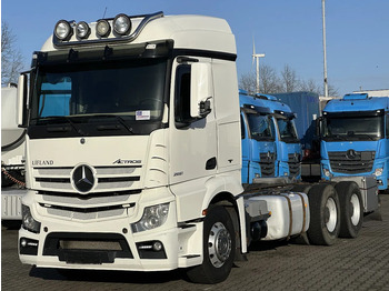 Грузовик-шасси MERCEDES-BENZ Actros