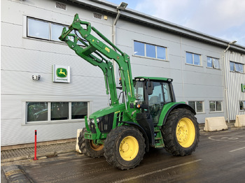 Трактор JOHN DEERE 6120M