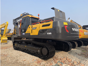 Гусеничный экскаватор VOLVO EC360