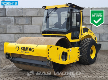 Каток BOMAG