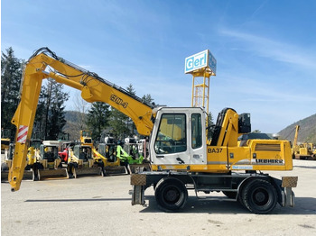 Перегружатель LIEBHERR A 904