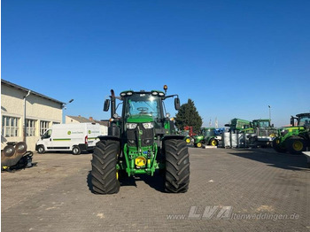 Трактор John Deere 6195M: фото 4