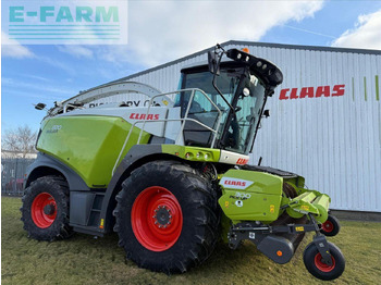 Кормоуборочный комбайн CLAAS Jaguar 970