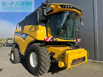 Зерноуборочный комбайн NEW HOLLAND CX series