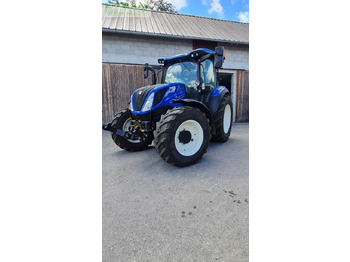 Трактор NEW HOLLAND T5