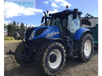 Трактор NEW HOLLAND T7