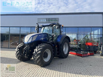 Трактор NEW HOLLAND T7