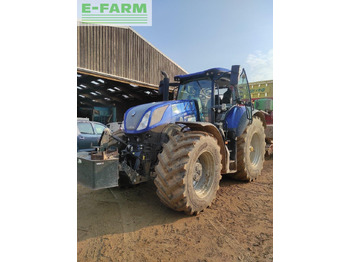 Трактор NEW HOLLAND T7