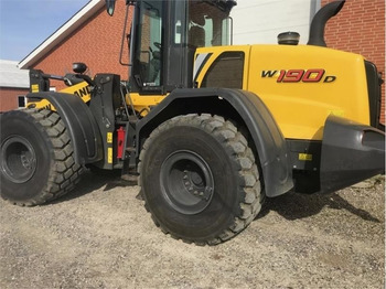 Колёсный погрузчик NEW HOLLAND W190