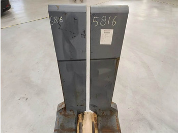 Вилы для Погрузочно-разгрузочной техники Fork Pin Type - Custom 28.000kg@1200mm // 1800x310x110m: фото 5