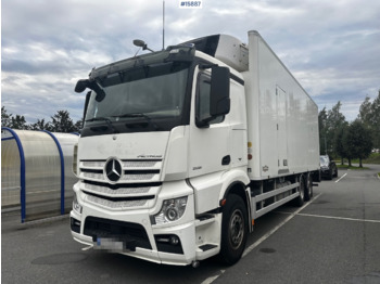 Грузовик с закрытым кузовом MERCEDES-BENZ Actros