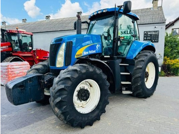 Трактор NEW HOLLAND T8000