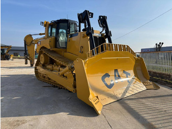 Бульдозер CATERPILLAR D8T