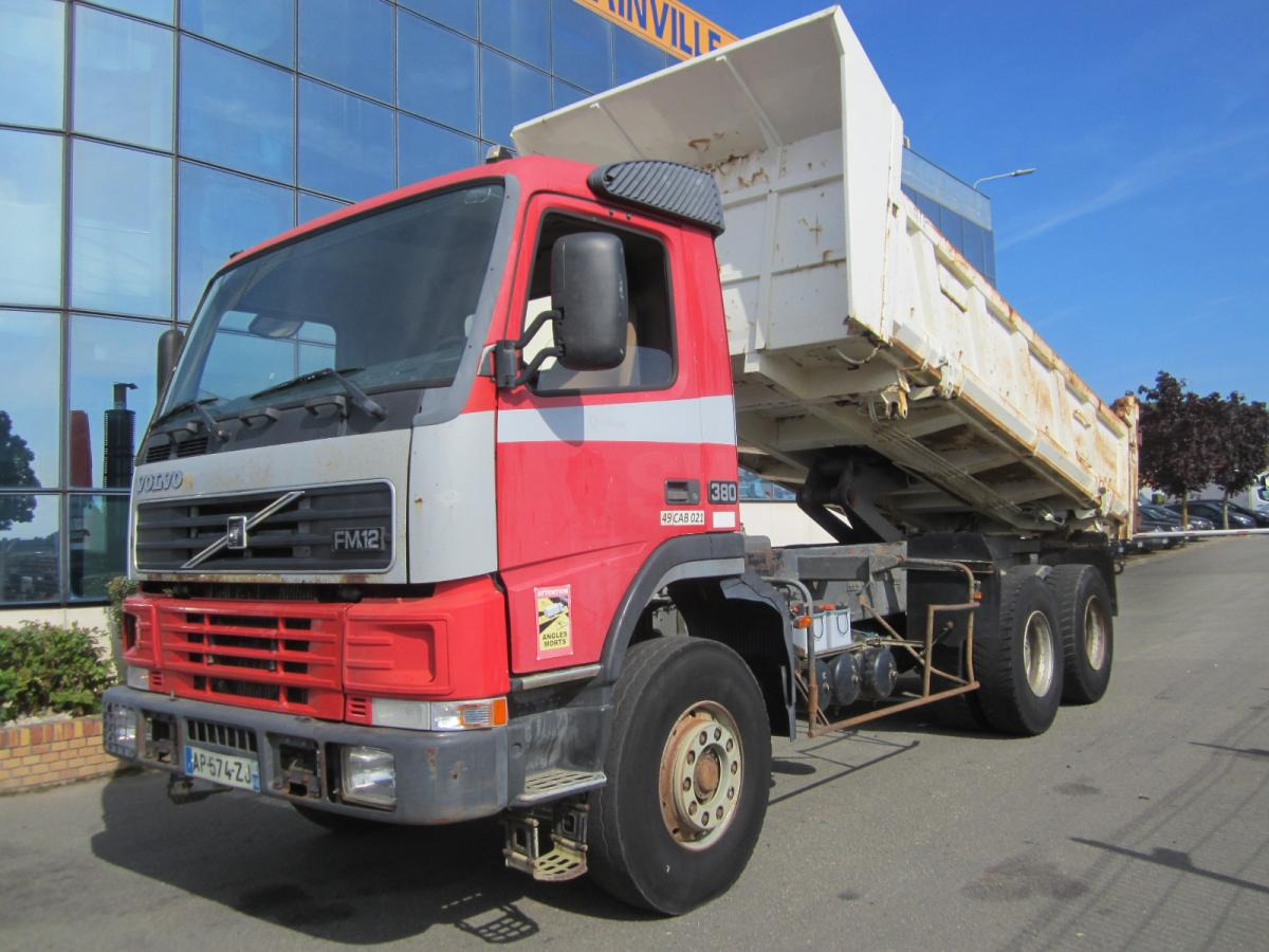 Самосвал Volvo FM12 380: фото 10