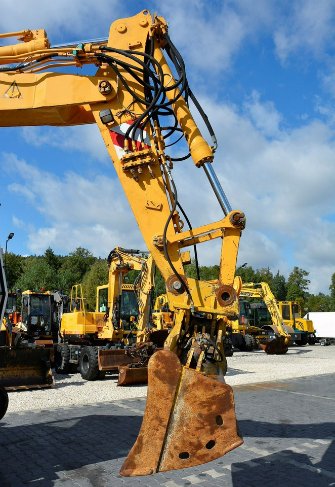 Колёсный экскаватор Liebherr A 900 ZW Litronic Koparka + Kolej: фото 15