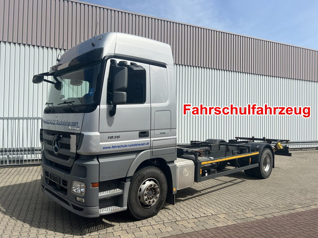 Грузовик Mercedes-Benz Actros 1836 L 4x2 Actros 1836 L 4x2, Retarder, Fahrschule: фото 1