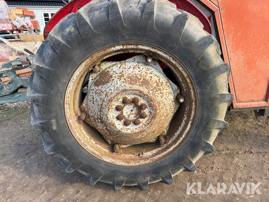 Трактор Traktor Massey Ferguson 35: фото 6