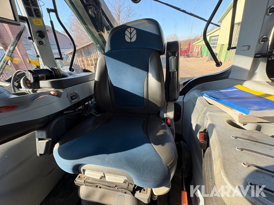 Трактор Traktor New Holland T7.190: фото 11