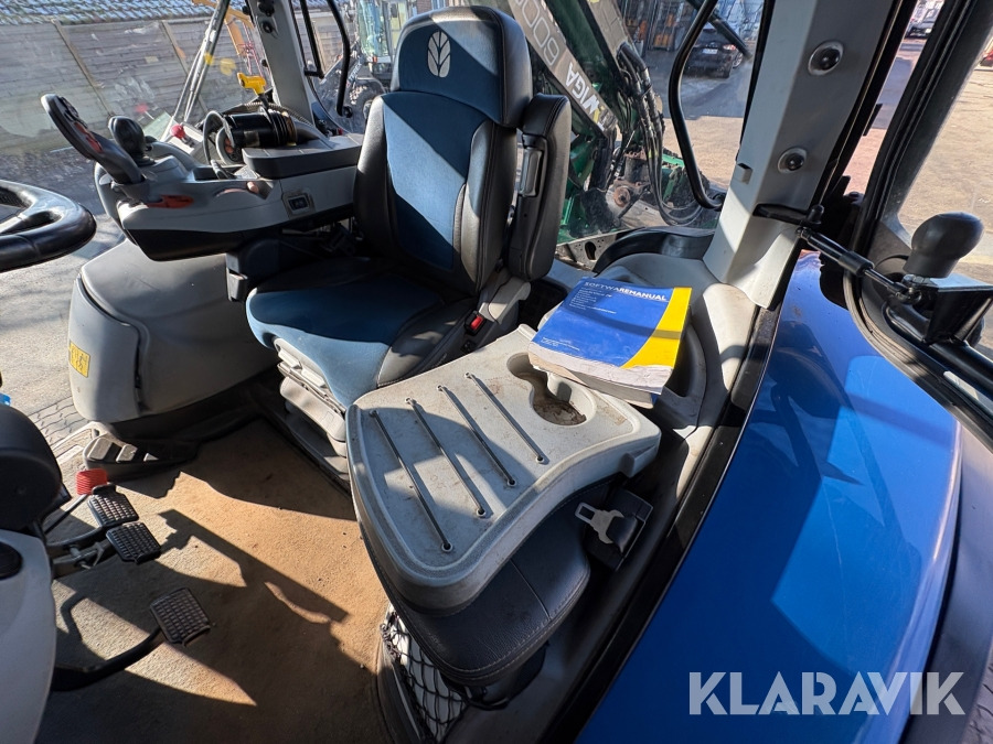 Трактор Traktor New Holland T7.190: фото 12