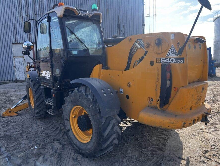 Телескопический погрузчик JCB 540-170: фото 7