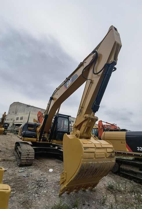 Гусеничный экскаватор Secondhand excavator caterpillar CAT325D for sale 25tons in good condition high work efficiency used excavator cat325D: фото 6