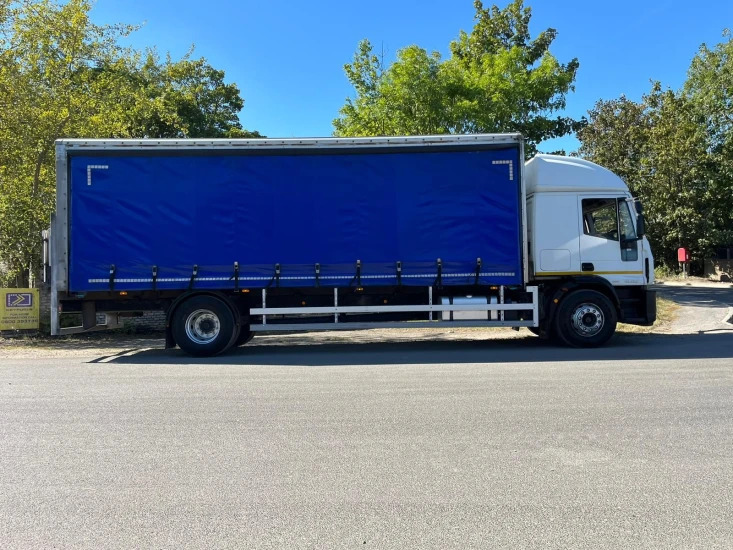 Тентованный грузовик Iveco Eurocargo Curtainsider 180E: фото 21