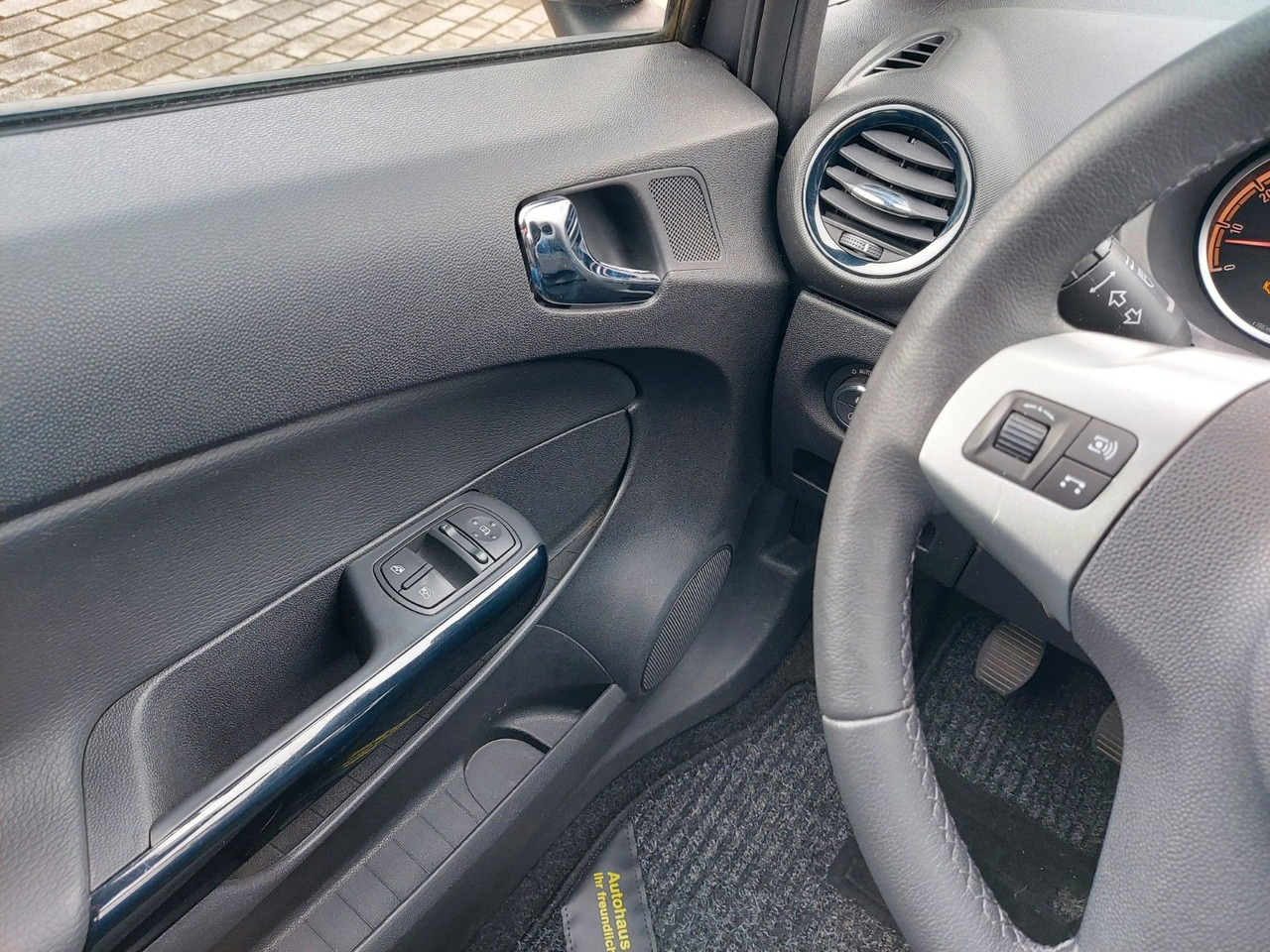 Новый Легковой автомобиль Opel Corsa D 150 Jahre Opel Klima Sitzheizung 8xRäder: фото 12