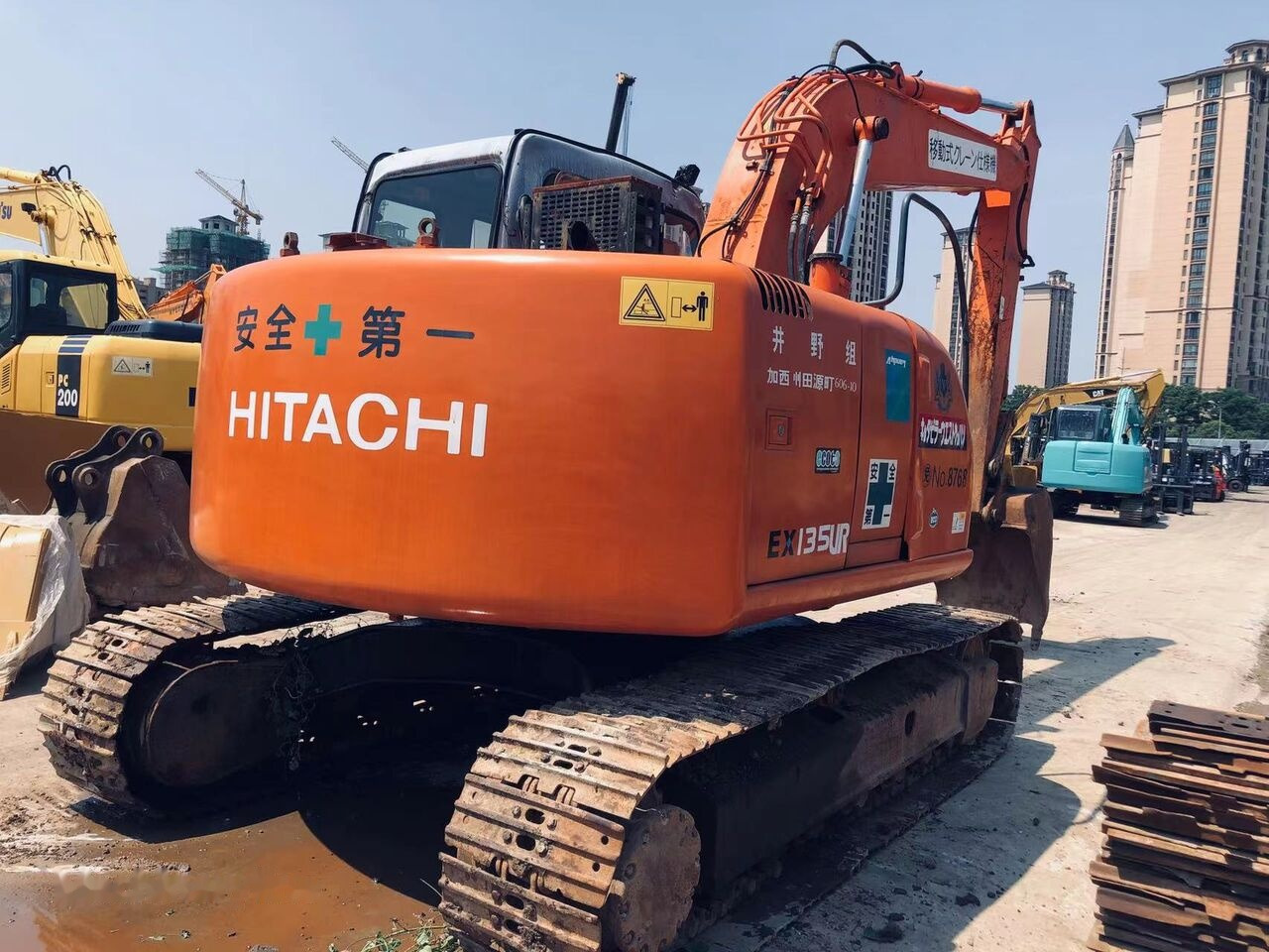 Гусеничный экскаватор Hitachi EX135: фото 7