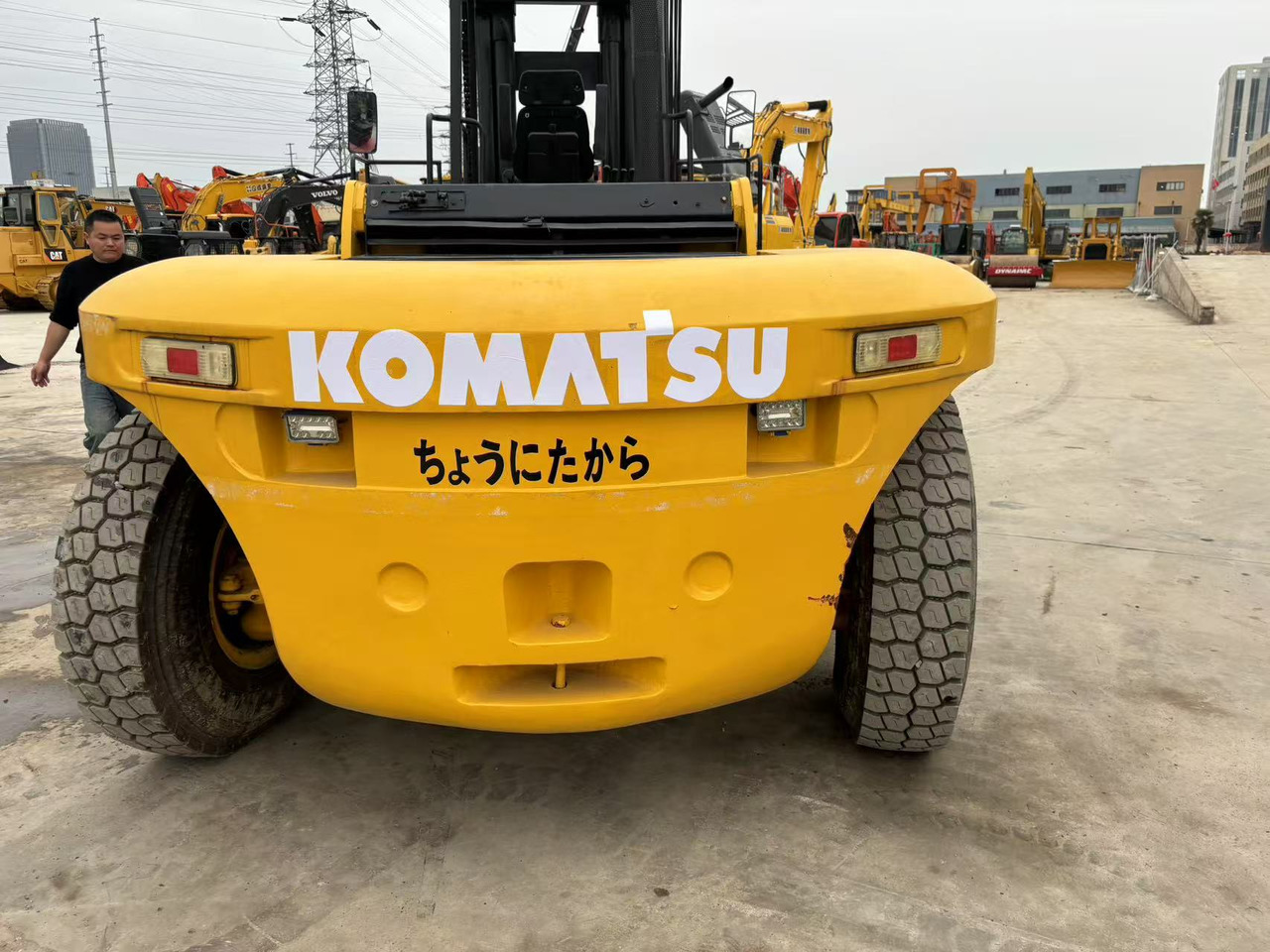 Дизельный погрузчик Komatsu FD200: фото 8